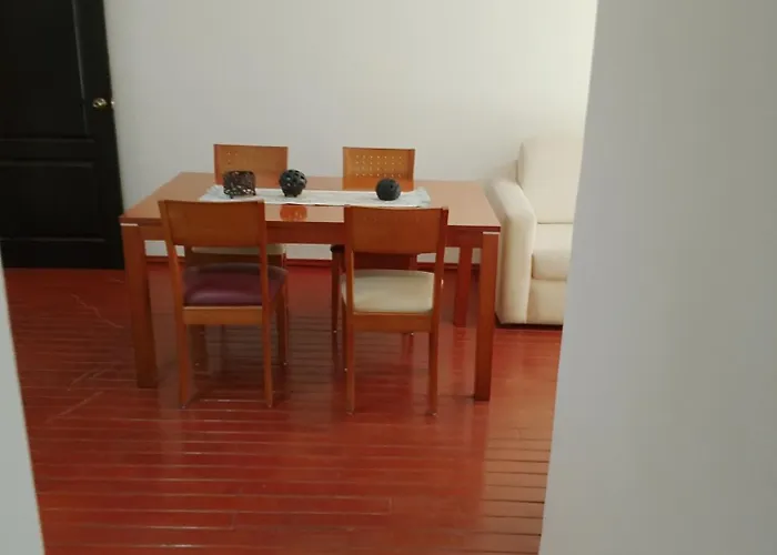 Cerca Del Estadio Apartment *
